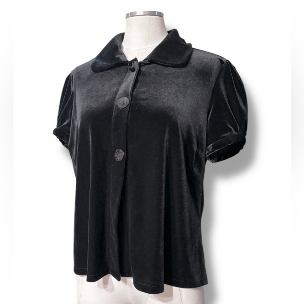 HARVE BENARD Black Velvet Puffed Short Sleeve Button Down Crop Top VINTAGE